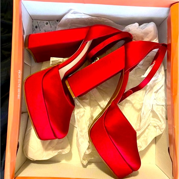 Gianni Bini Shoes Gianni Bini Red Pumps Size 75 Poshmark